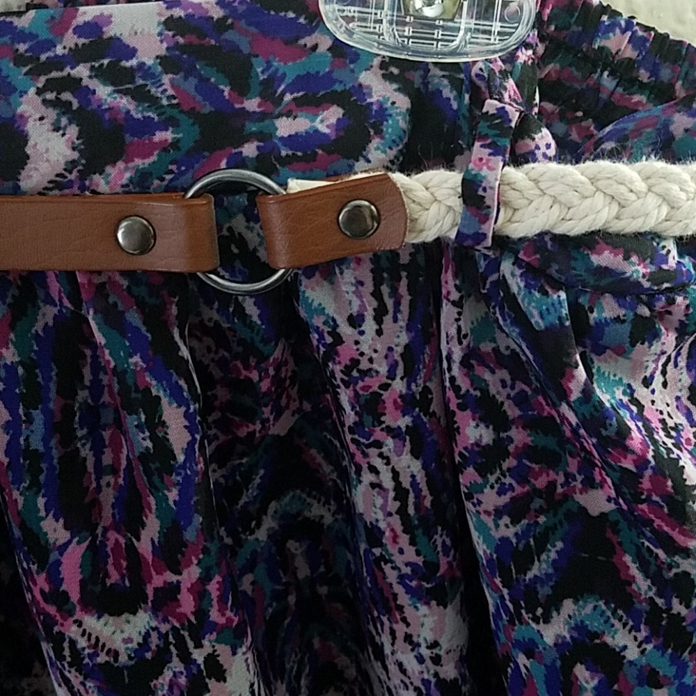 Skirt - Picture 3 of 3